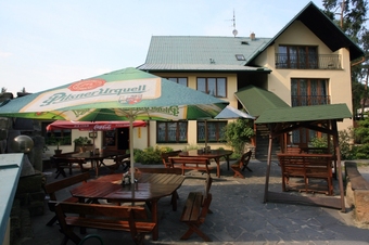 Staré Splavy Penzion Almi a Pizzerie Sentiero Staré Splavy Máchův kraj levné