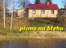 Chata na břehu Lipna k pronajmutí v městě Frymburk. Bungalov Pohoda nabízí levné ubytování pro Lipno a okolí. Bungalov Pohoda, Novostavba na břehu Lipna (2014), 15 m od vody a přímo u cyklostezky,uzamykatelná kolárna,terasa, gril s výhledem na vodu,150 m