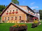 Penzion u sjezdovky Špindlerův Mlýn, Levné ubytování Krkonoše, U Novotných, Pokud jste milovníci pěší turistiky, lyžování nebo jen procházek na svěžím horském vzduchu a máte-li rádi pohodovou rodinnou atmosféru,navštivte nás U Novotných!