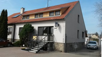 Penzion, Pasohlávky, Pension se nachází v blízkosti Novomlýnských nádrží a nově vybudovaného aquaparku. Penzion, Pasohlávky, Pension se nachází v blízkosti Novomlýnských nádrží a nově vybudovaného aquaparku.