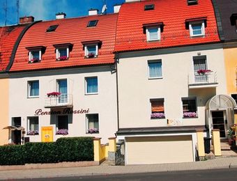 Penzion, Františkovy Lázně, západočeské lázně, Lázeňský Penzion Rossini