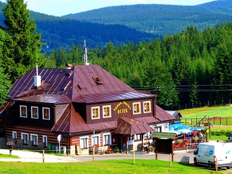 Dovolená vhodná pro seniory, motorkáře a cyklisty - penzion Horská chata Hotel Rezek
