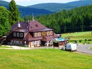 Kam jet na výlet s motorkou, na kole, levné ubytování pro seniory v penzionu Hotel Rezek nedaleko Vítkovic a Rokytnice nad Jizerou v Krkonoších. Penzion - Hotel Rezek má nádherný výhled na hřebeny Krkonoš a poskytne příjemné zázemí všem
