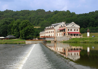 Hotel, Karlštejn, ubytování Karlštejn a okolí, Hotel Mlýn Karlštejn