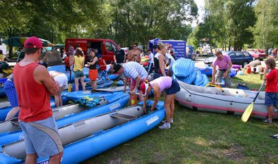 Půjčovna lodí Půjčovna lodí Vltava - kemp Na Pískárně, Český Krumlov ubytování levně - DOVOLENÁ JIŽNÍ ČECHY