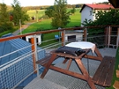 balkon s posezením (www.ubytovani-aktualne.cz)