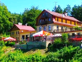 Hotel, Arnoltice, Hotel Belveder