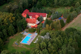 Hotel, Jičín, HOTEL Prostřední Mlýn