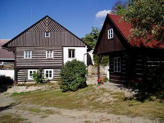 Apartmán, Vrchovany, Chov koní a agroturistika Studničkovi