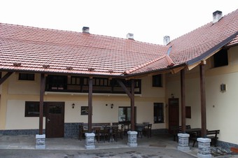 Penzion, Břežany, Penzion a hostinec U Řeháků