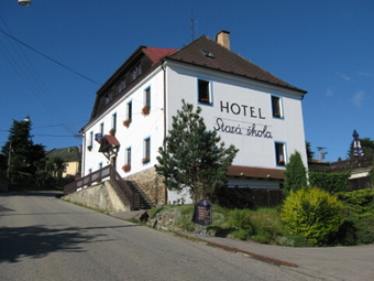 Hotel, Hořice na Šumavě, Hotel Stará škola