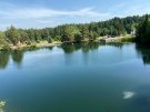Srub / Chata ubytování přímo u vody vhodná pro potápění k pronajmutí. Srub Dachov, Miřetice, Železné hory. Luxusní srub přímo u vody v soukromém areálu se dvěma zatopenými lomy. Nádherná voda. Rybaření, koupání, jízda na koních, potápění