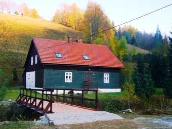 Chata / Chalupa, Bělá pod Pradědem, Jeseníky - Chaloupka za potokem