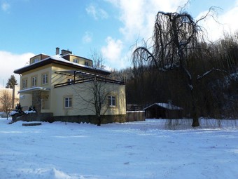 Penzion, Skuhrov nad Bělou, Penzion Továrníkova vila