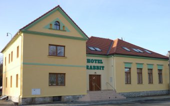 Agroturistika levné ubytování hora BLANÍK Penzion Hotel RABBIT - Trhový Štěpánov